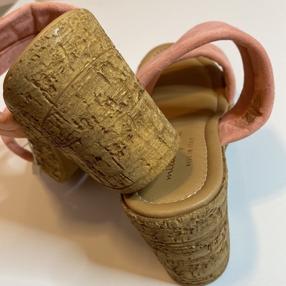 2 band cork heel sandals NWT! Size 7.5 Made in Italy - Picture 11 of 16